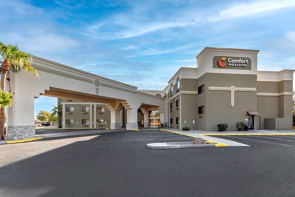 Comfort Inn & Suites Surprise Near Sun City West