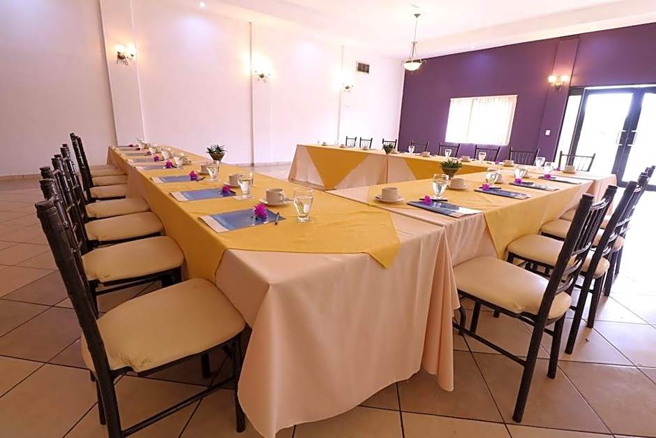 Mision Express Saltillo