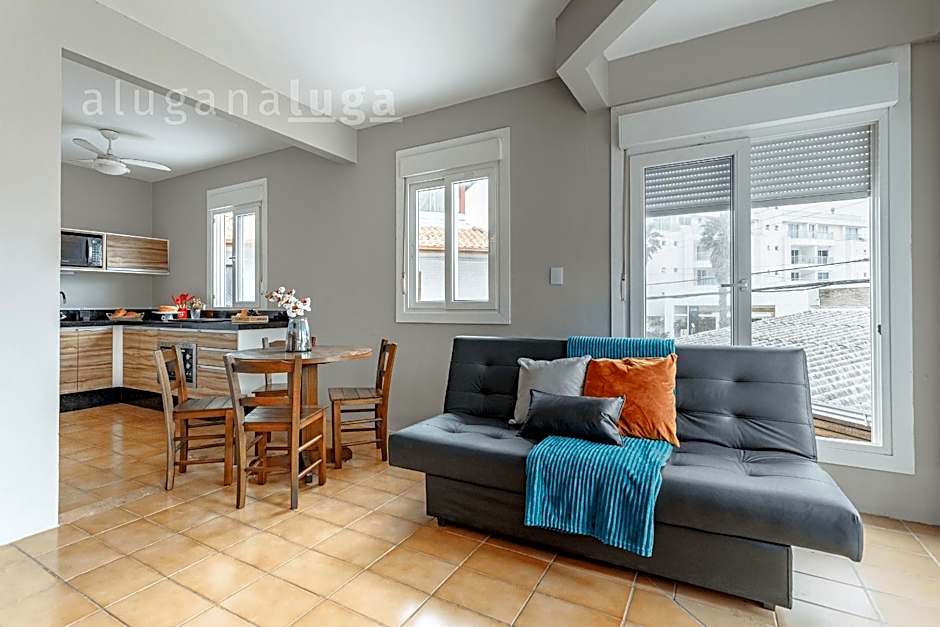 Ingleses Norte Residence - 2 Minutes from Beach