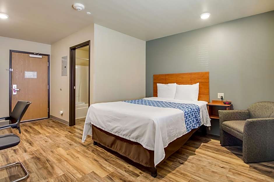 Econo Lodge Burlington I-70