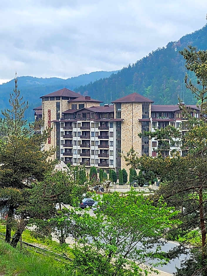 Студио Бети Балнео Спа Хотел Свети Спас