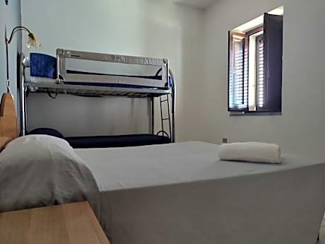 Family Room with Sea View