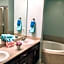 LAKETOWN 5 POOLs STEPS TO BEACH FAMILY FRIENDLY
