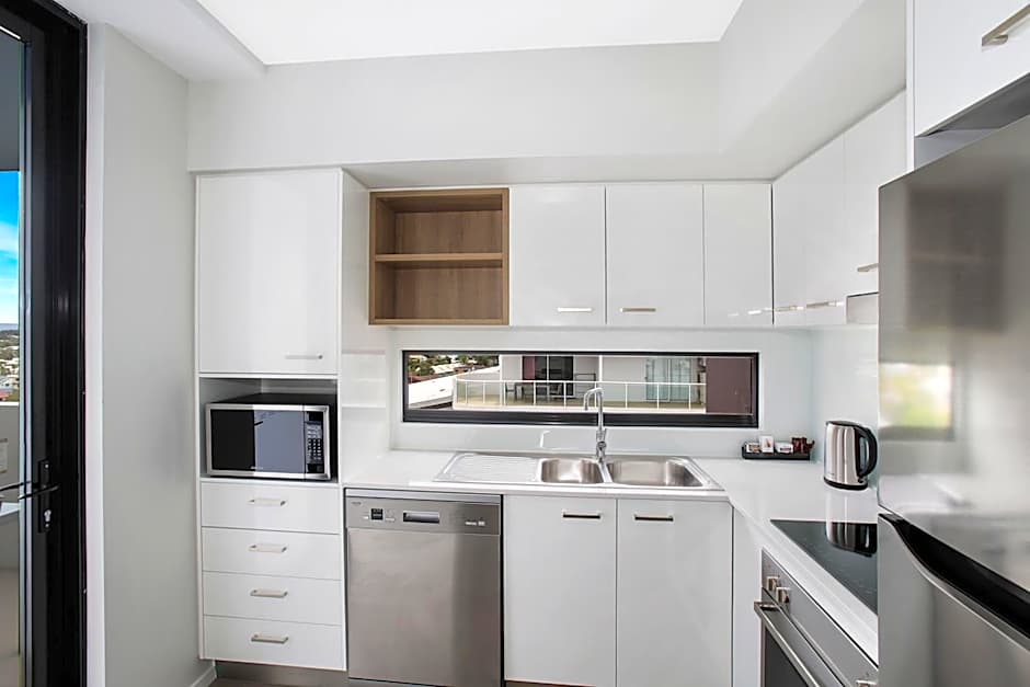 Direct Collective - Sea Breeze Mooloolaba