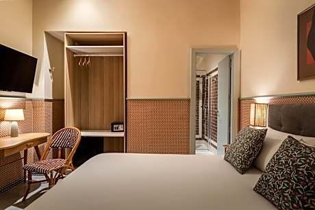 Interior Double Room