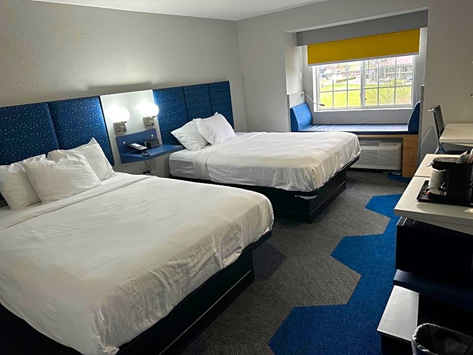 Microtel Inn & Suites By Wyndham Manchester