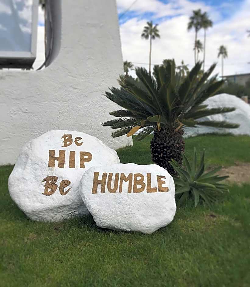 Delos Reyes Palm Springs