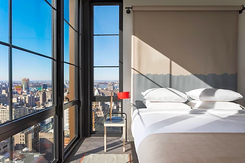 Moxy by Marriott NYC Chelsea