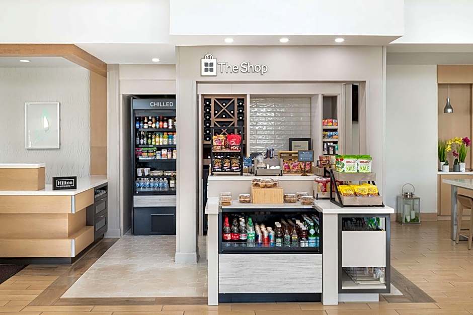 Hilton Garden Inn St. Charles