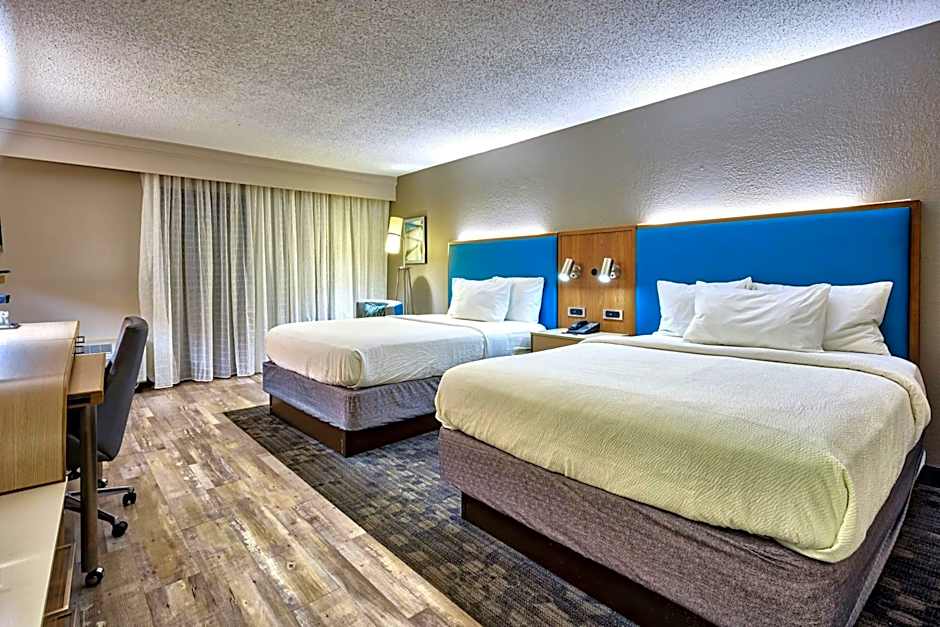 Country Inn & Suites by Radisson, Hampton Coliseum
