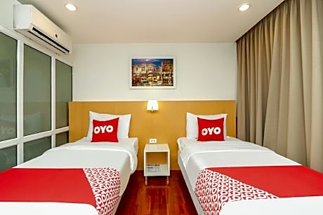 Deluxe Twin Room for 2 People