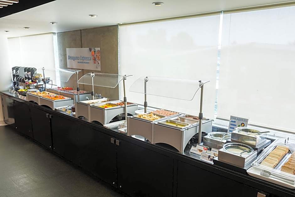 Holiday Inn Express Toluca Galerias Metepec By IHG