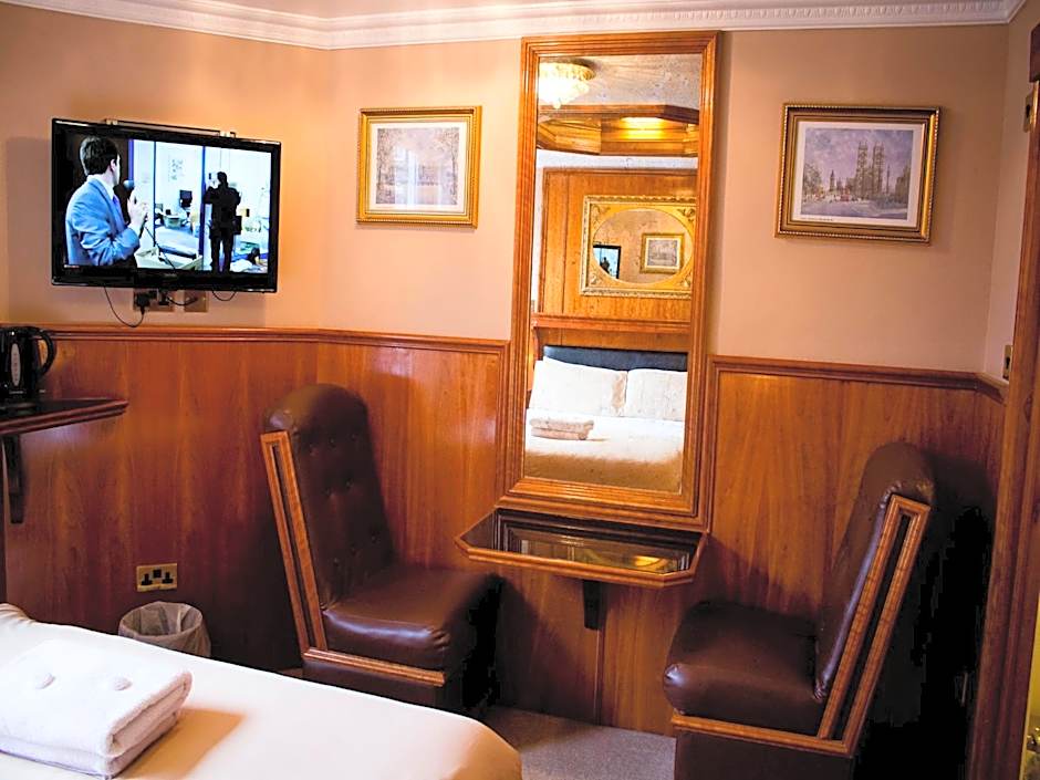 Cricklewood Lodge Hotel