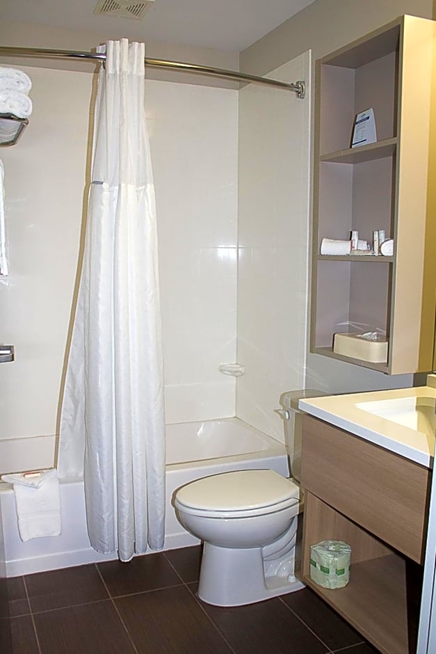 Microtel Inn & Suites by Wyndham - Penn Yan