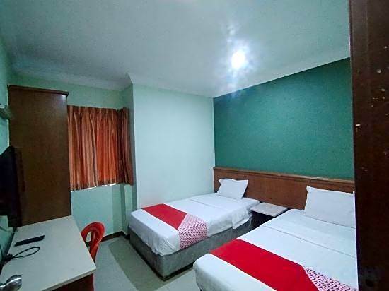 Century Inn Hotel