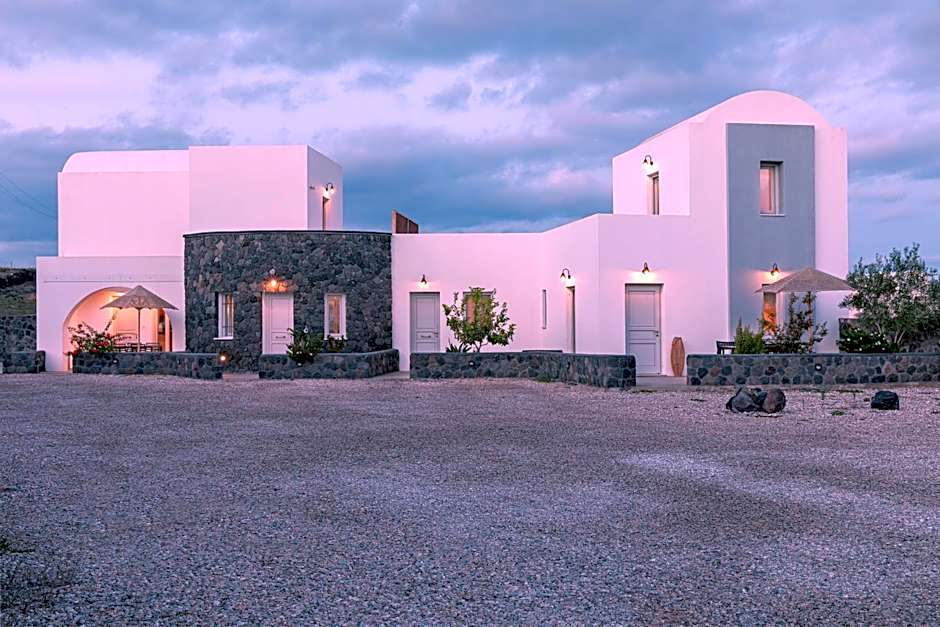 Alafropetra Luxury Suites