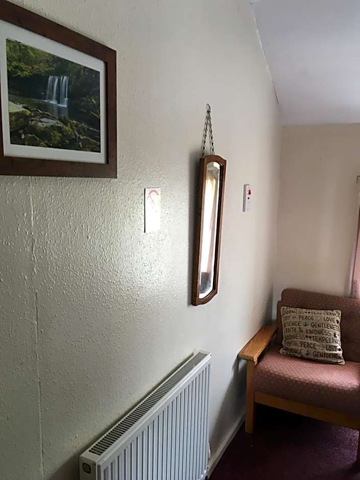 Pantyrathro International Hostel