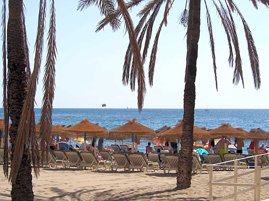 Terrace Costa Hotel