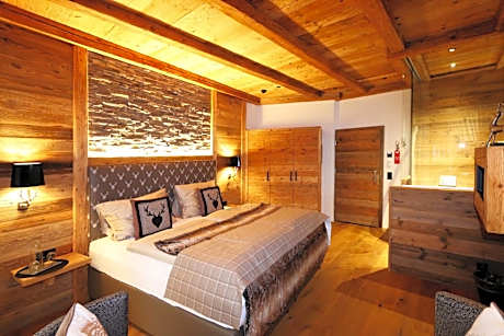 King Room with Balcony