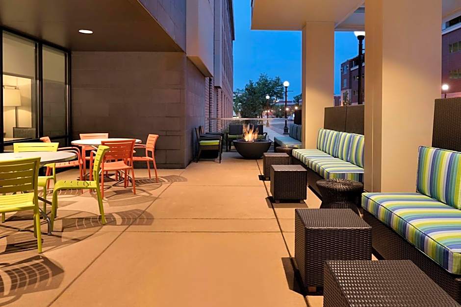 Home2 Suites by Hilton La Crosse, WI