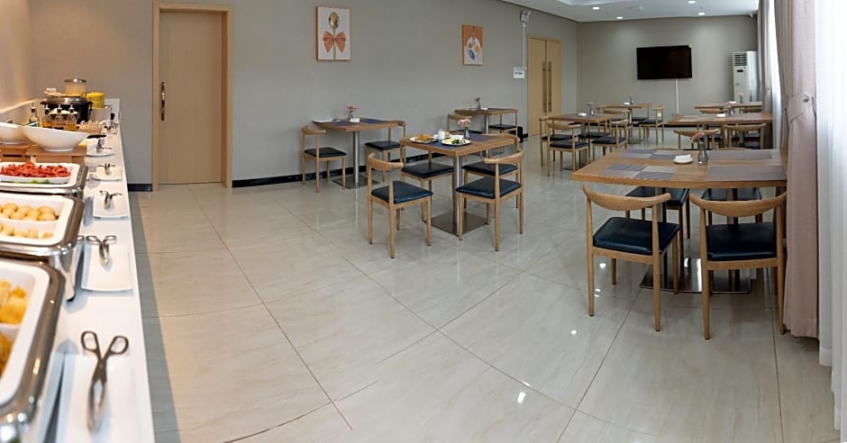 City Comfort Inn Yichang Zhijiang Qixing Plaza Guomao