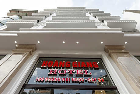 Hoang Giang Hotel