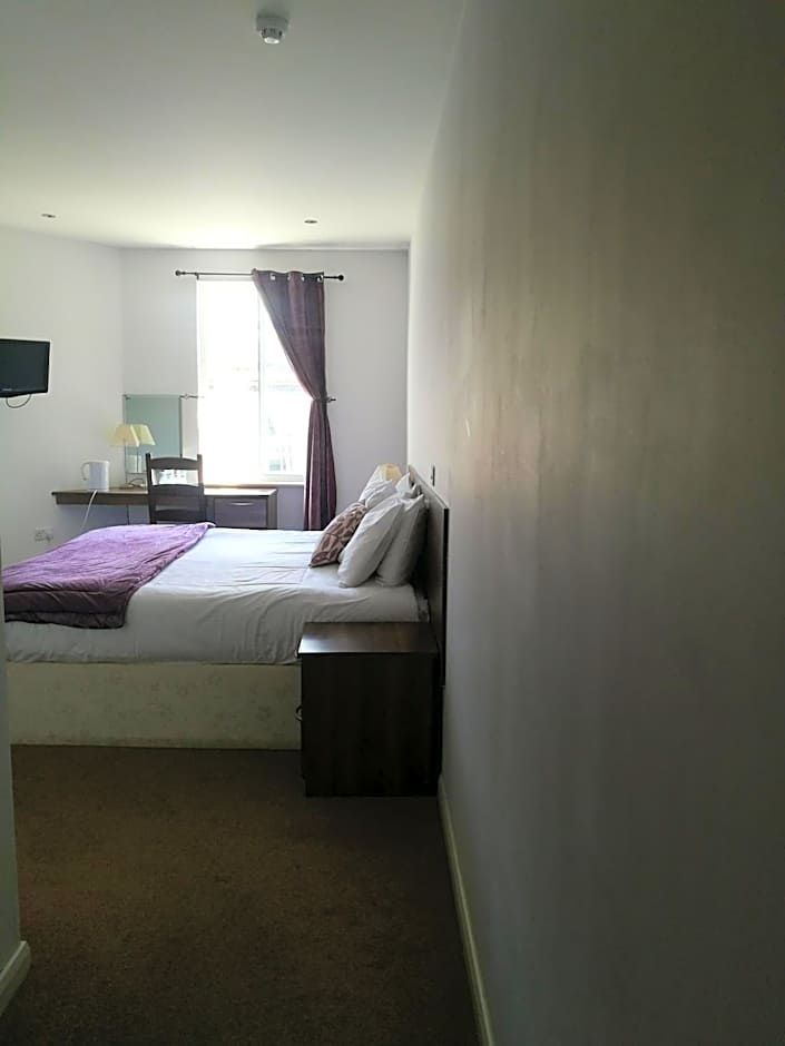 Barley Sheaf, Old Bridge Street EN SUITE ROOMS, ROOM ONLY