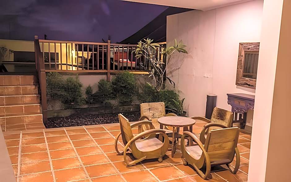 Svarna Hotel Sanur