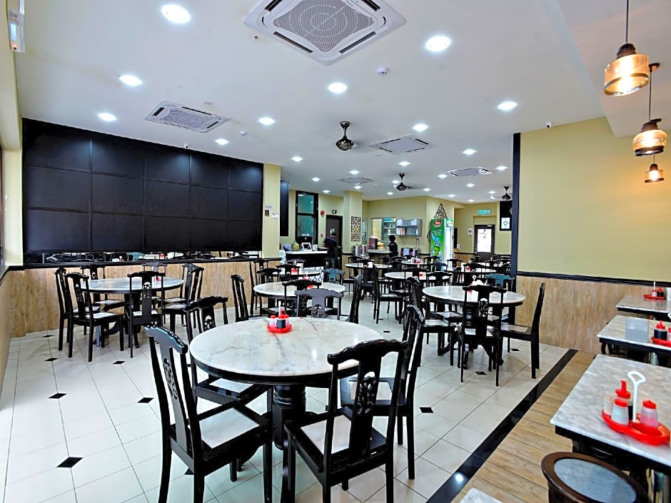 Pantai Inn