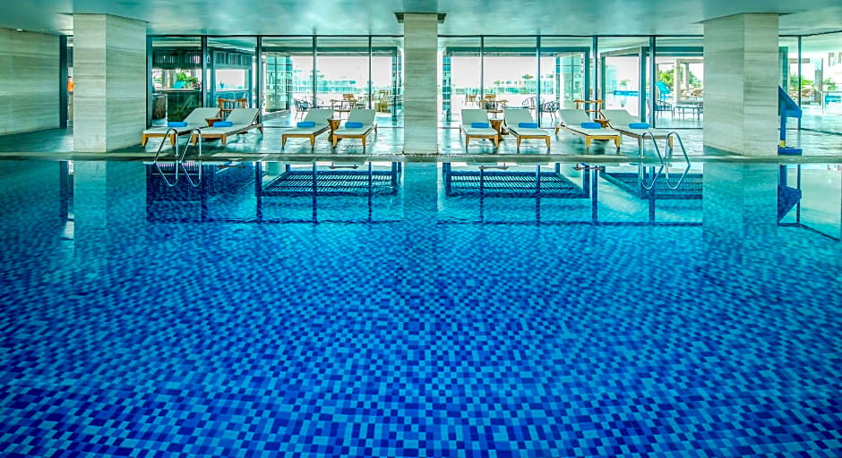 FLC Grand Hotel Samson