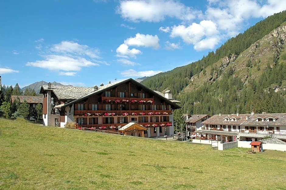 Hotel De Champoluc