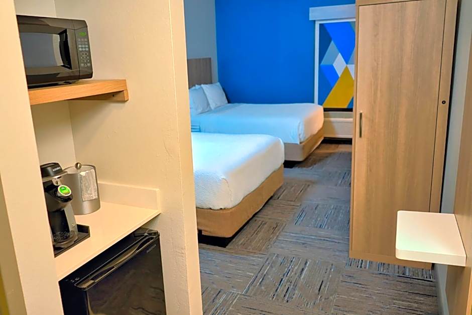 Holiday Inn Express Hotel & Suites Tampa-Oldsmar By IHG