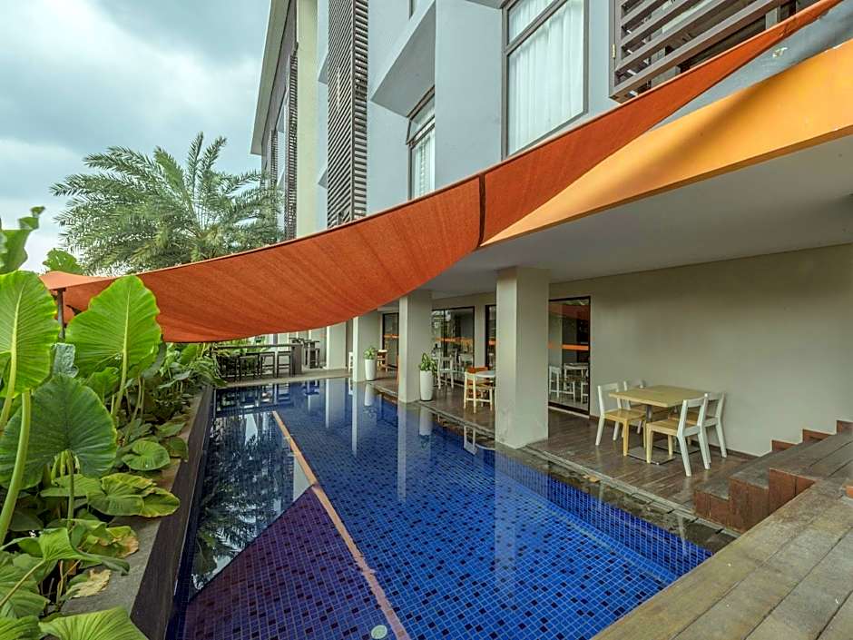 Harris Hotel Seminyak