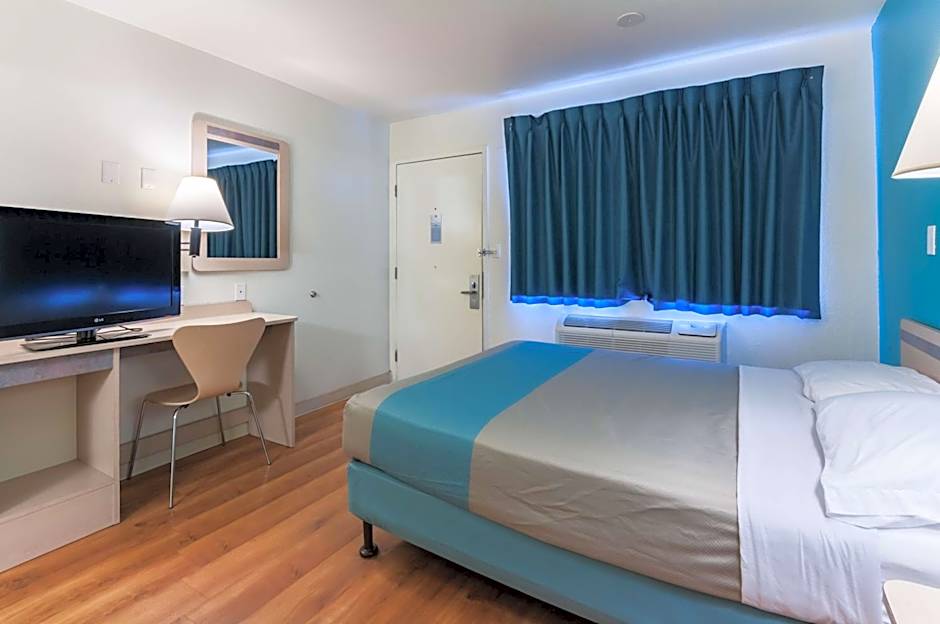 Motel 6-Green River, UT