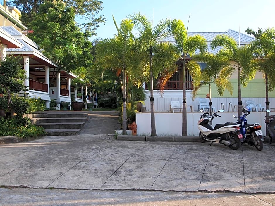 Lemon House Bungalow