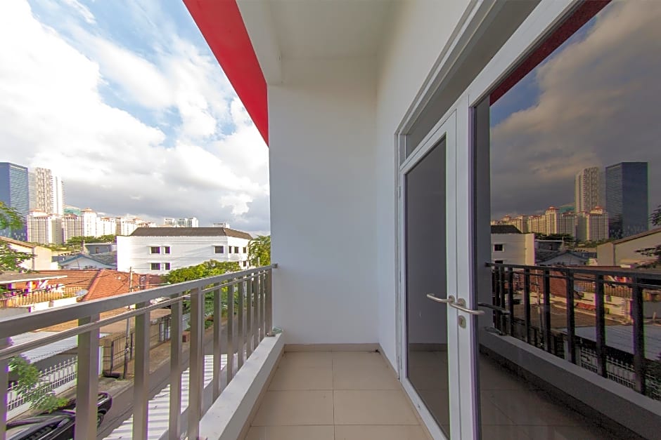 OYO 657 Elite Residence Central Park Mall By TOS