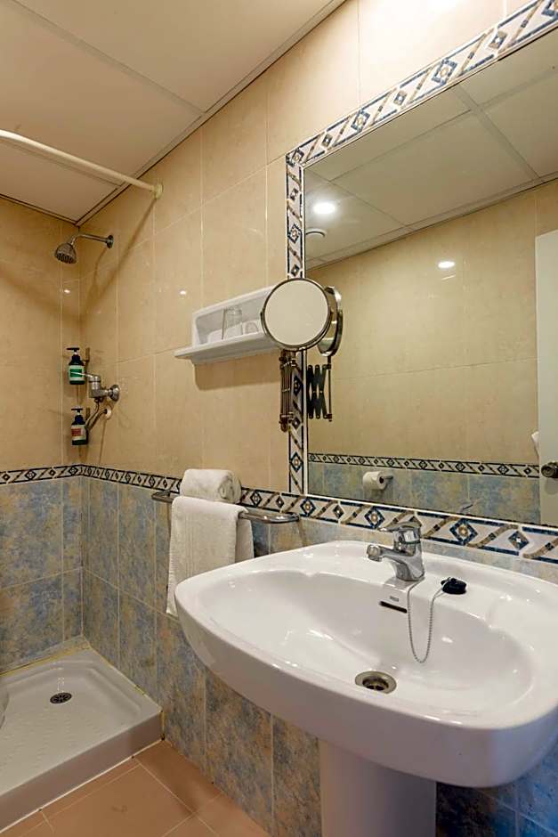 The Red Hotel - Adults Only