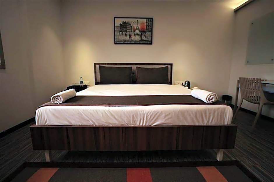 Hotel Crystal Urban Park