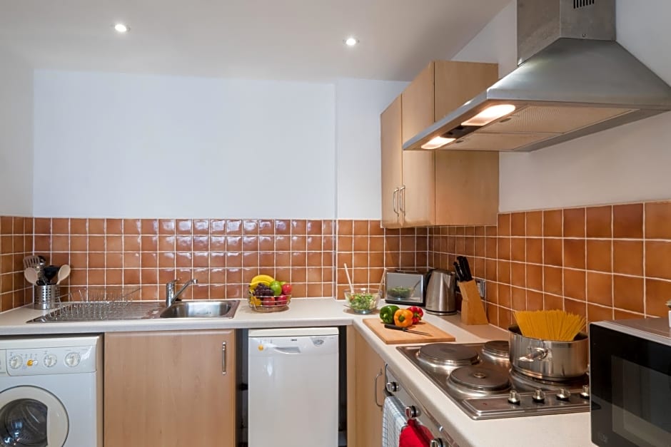 Base Serviced Apartments - Duke Street