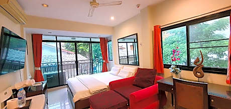 Executive Studio
