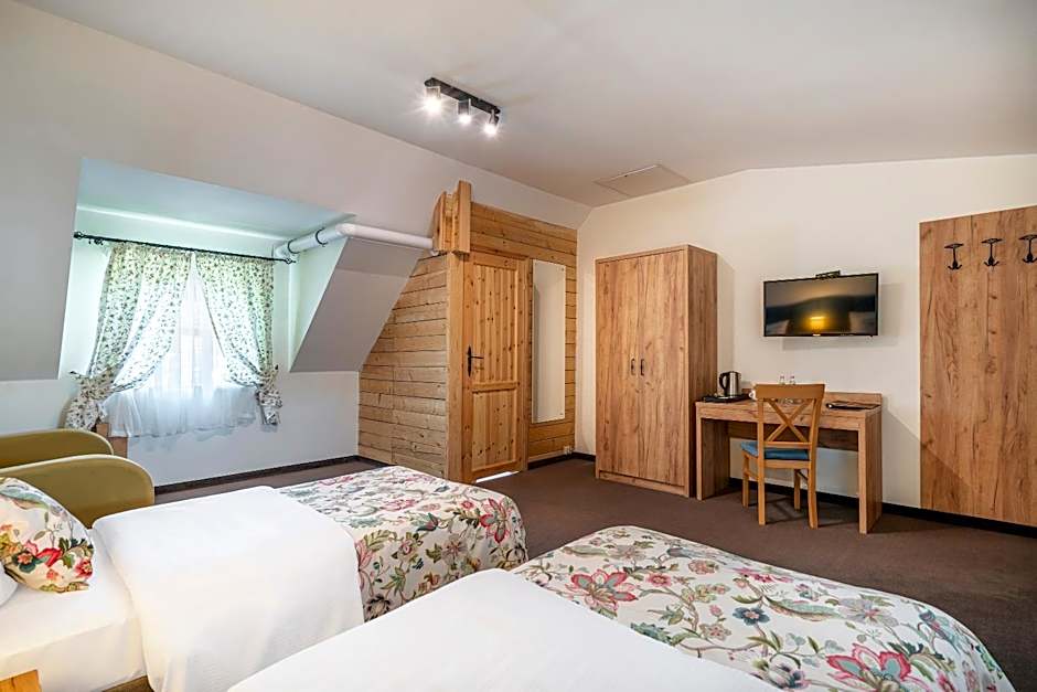 Łabędź Hotel Karczma