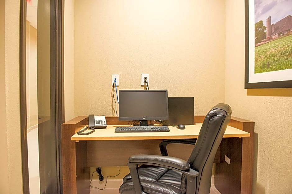 Candlewood Suites Fargo By IHG
