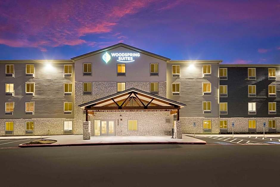 WoodSpring Suites San Antonio UTSA - Medical Center