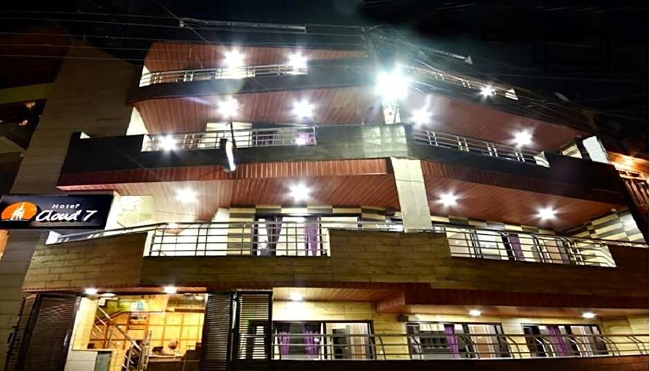 Hotel Cloud7