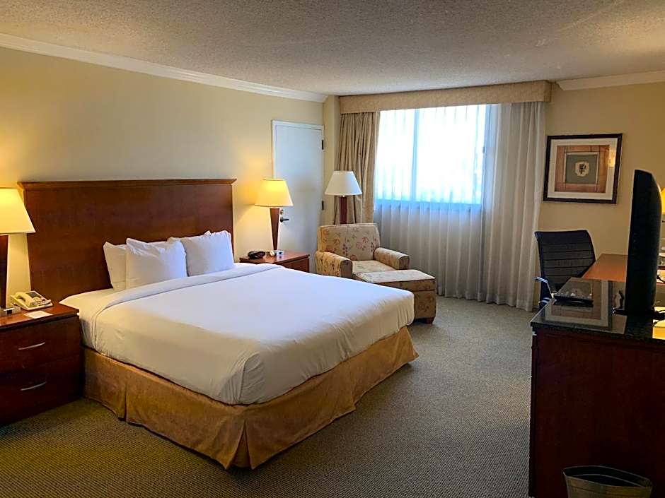 Ontario Airport Hotel & Conference Center