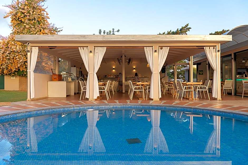 Asterias Village