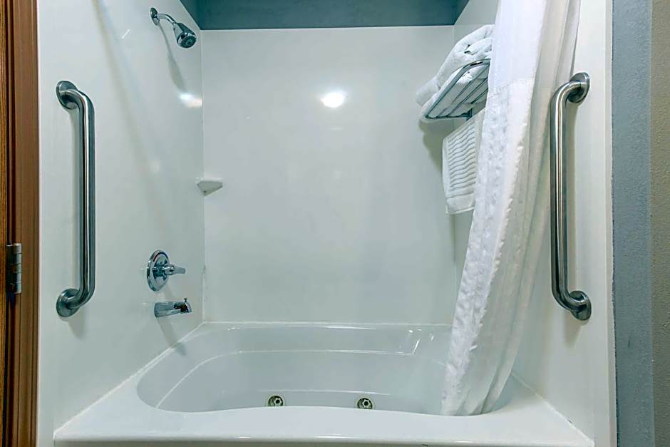 Comfort Suites Fairview Heights - St. Louis