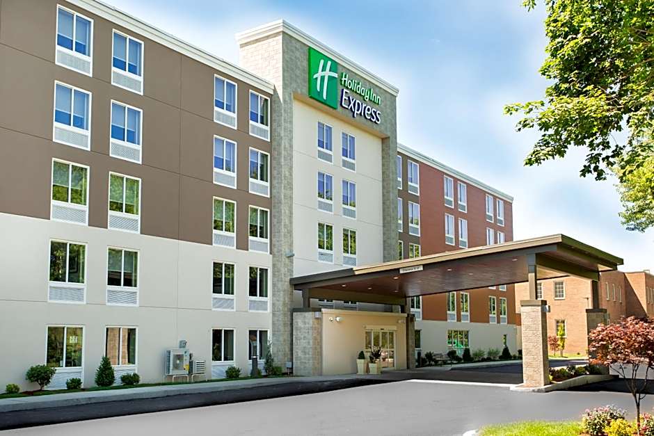 Holiday Inn Express Chelmsford By IHG