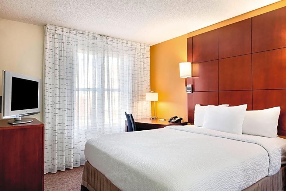 Residence Inn by Marriott Greensboro Airport