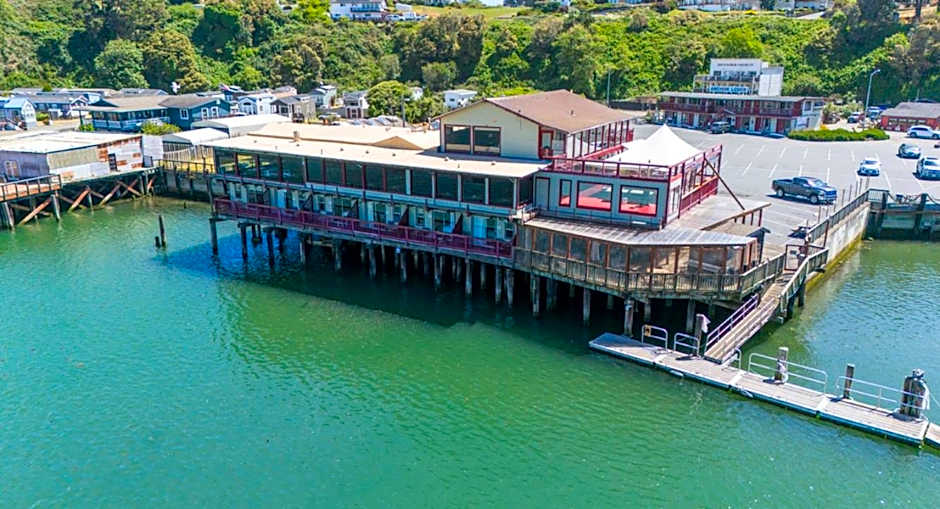 Photo 1 of 24 of Anchor Lodge